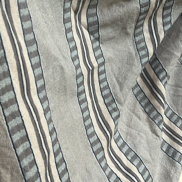 Wilfred Blanket Scarf - 100% Wool - Picture 4 of 4